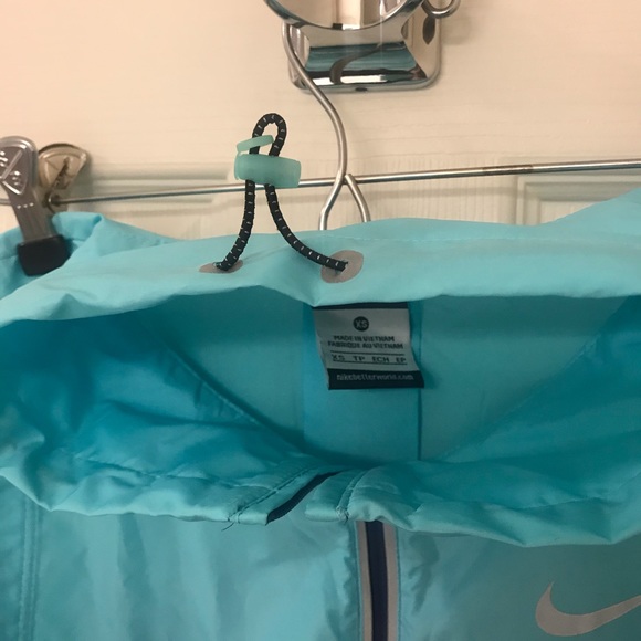 Nike Running Vest - Picture 6 of 7